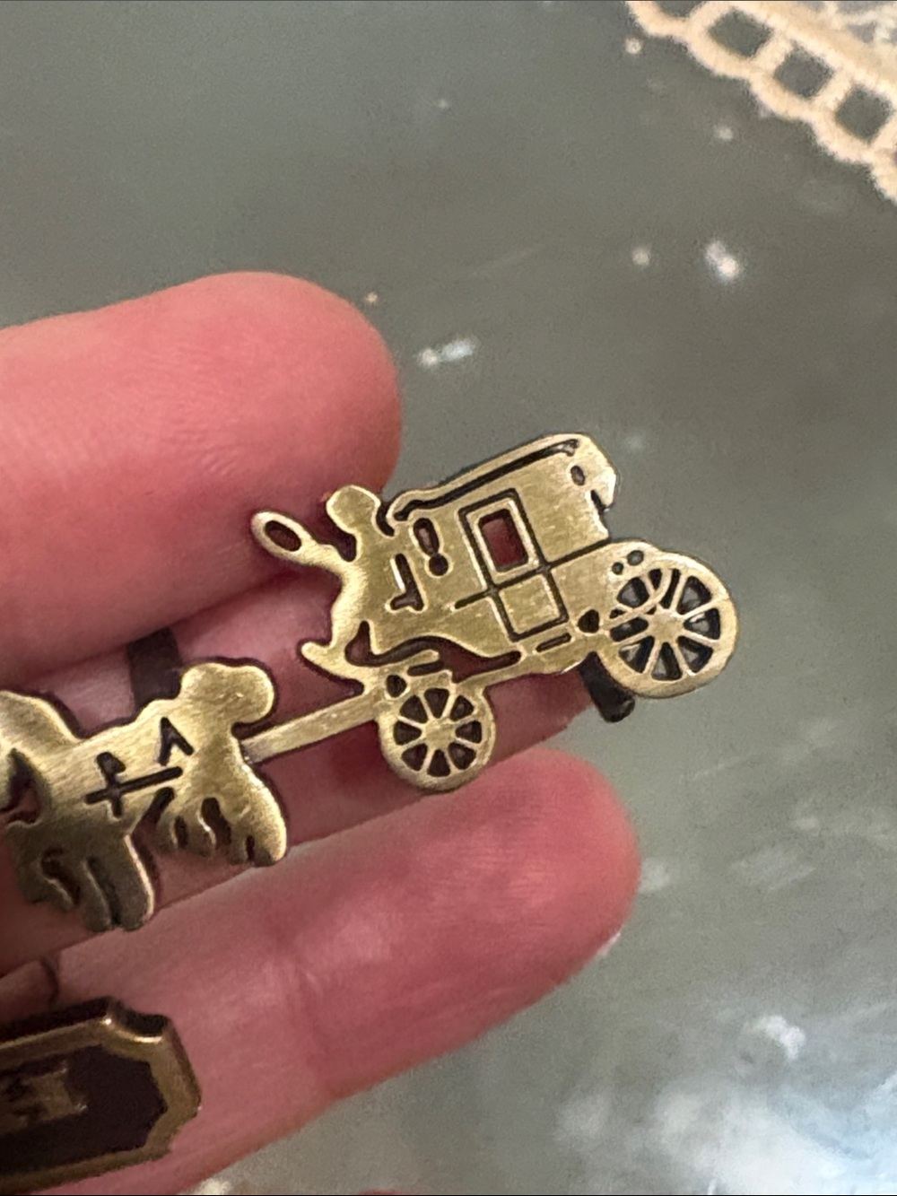 Coach handbag  pin - Picture 3 of 7